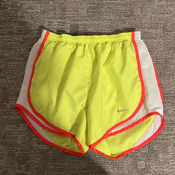 Nike Running Shorts - Picture 1 of 4